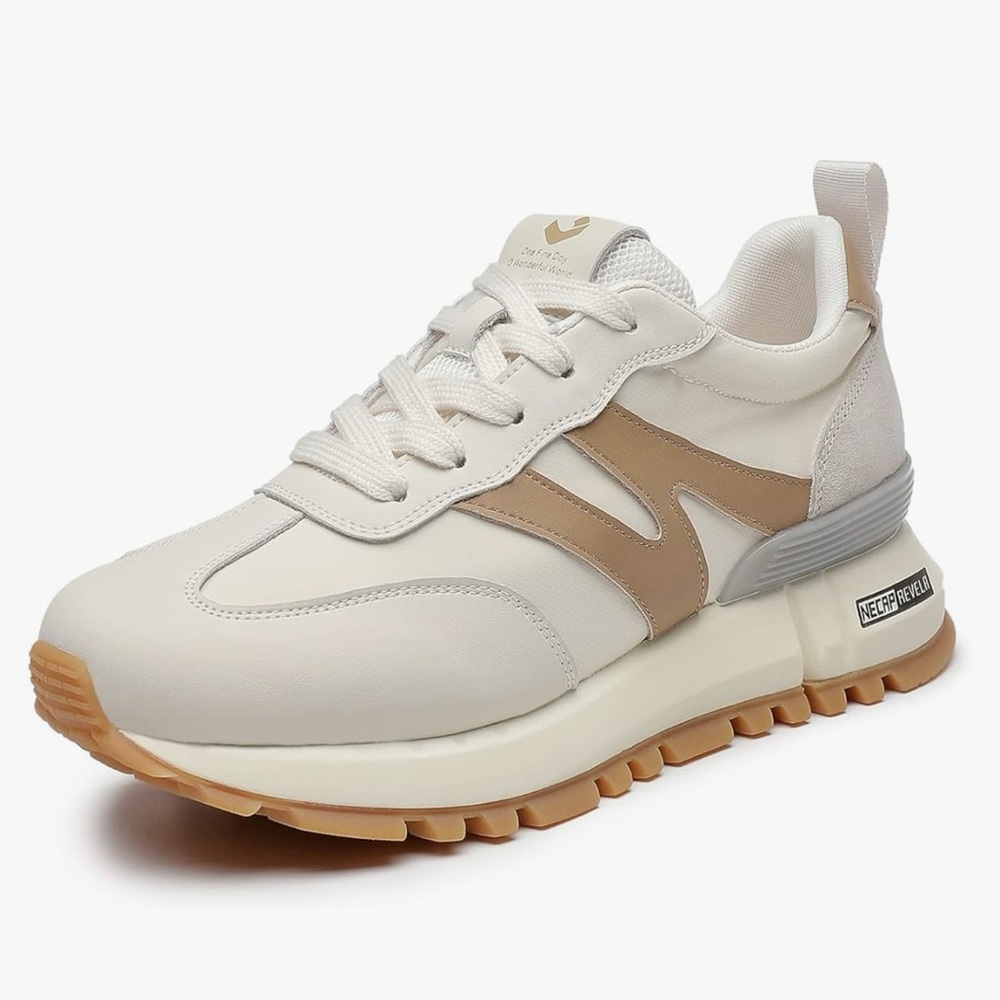 Somillis Women's White and Tan Sneakers